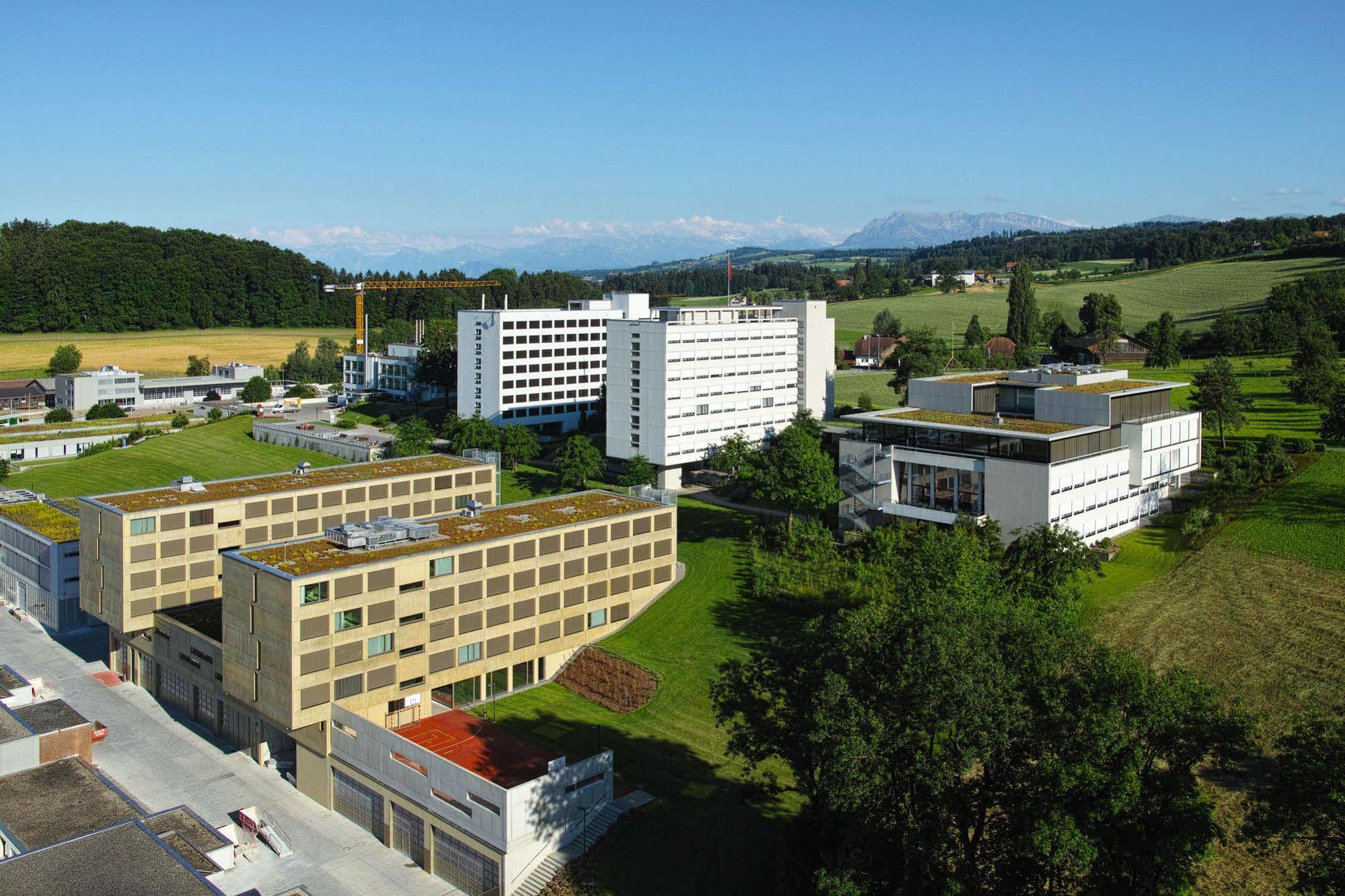 Seminarhotel Campus Sursee Exteriör bild
